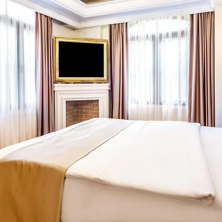 מלון Magnificent Historic Mansion In Beylerbeyi 4*