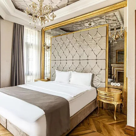 מלון Magnificent Historic Mansion In Beylerbeyi