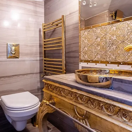 Magnificent Historic Mansion In Beylerbeyi 4* איסטמבול
