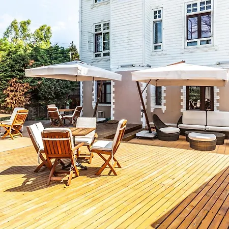 מלון Magnificent Historic Mansion In Beylerbeyi 4*